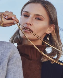Collares^Lonbali Collar Mark